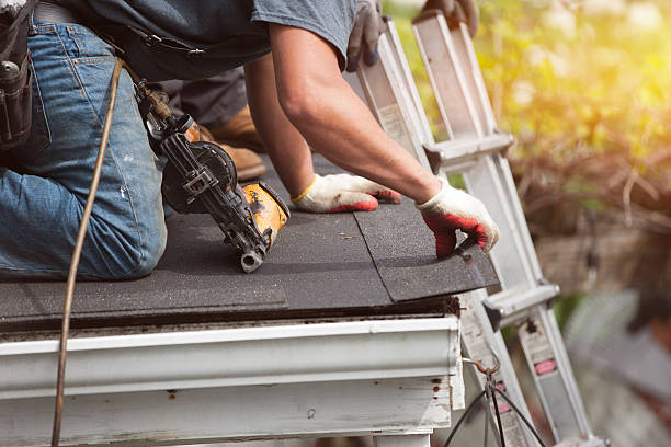 Best Roof Gutter Cleaning  in Milton, PA